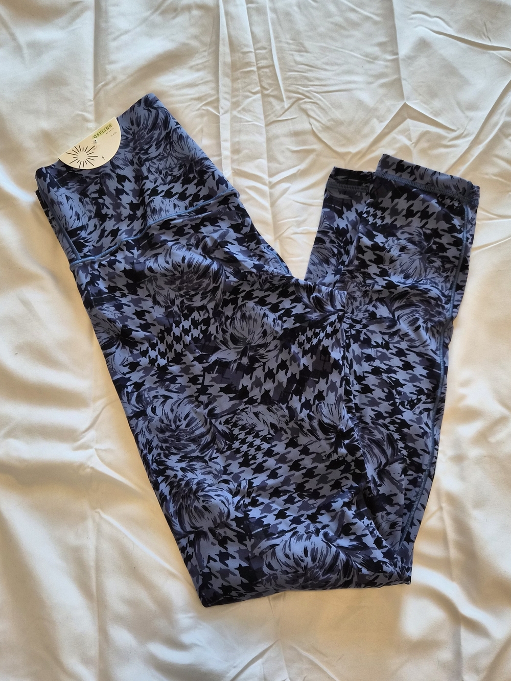 Offline by Aerie High Rise Real Me Xtra 7/8 Black and Blue Leggings Size Small